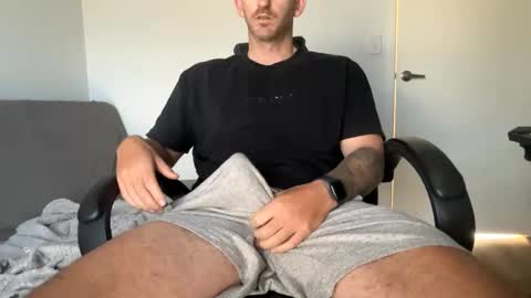 Hendo online show from 09/26/25, 12:14