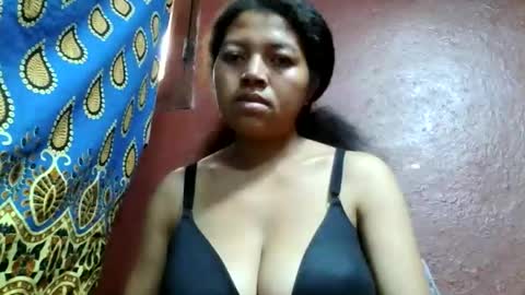 henitsaldy online show from 09/23/25, 04:04