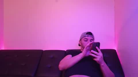 HENNIDRIP online show from 01/13/26, 05:35