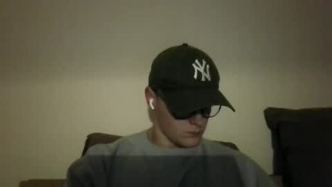 Snapshot of henrietje chatting on 03/13/26, 09:32 henrietje online show from 03/13/26, 09:32