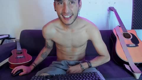 henrik_senn online show from 12/04/24, 04:54