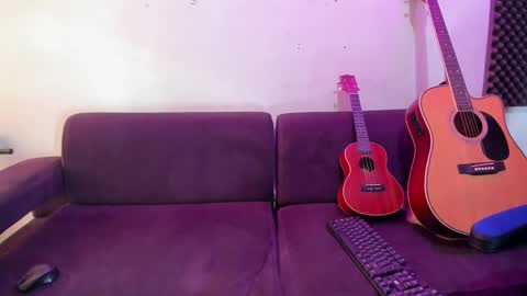 henrik_senn online show from 12/11/24, 12:23