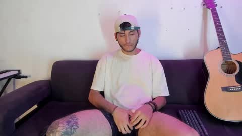 henrik_senn online show from 12/13/24, 02:32