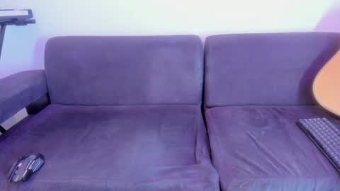 henrik_senn online show from 03/24/26, 09:47