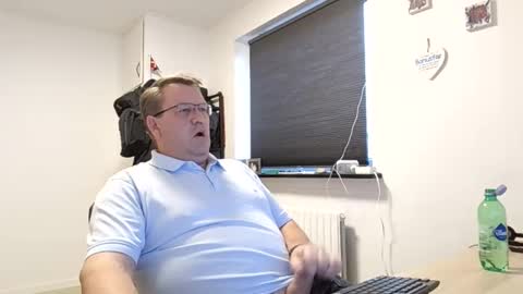 henrikrp1971 online show from 01/18/25, 11:32