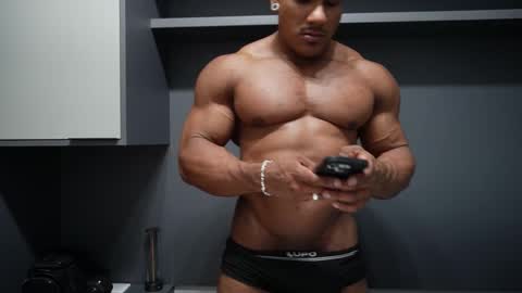 Henri online show from 02/27/26, 11:38