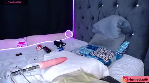 Henry   online show from 12/21/24, 07:35