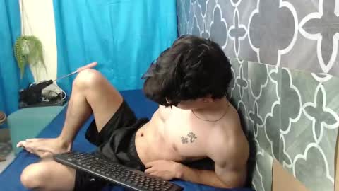 HENRY GANDY online show from 03/03/25, 02:04