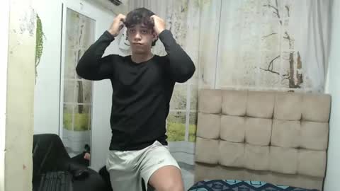 HENRY GANDY online show from 09/22/25, 09:06