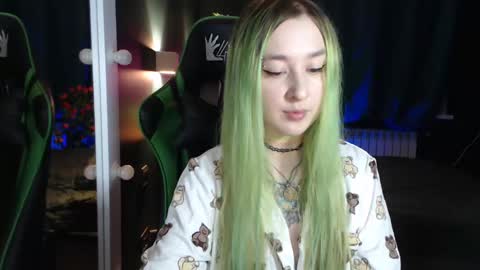 Hentaishiing online show from 01/08/25, 05:05