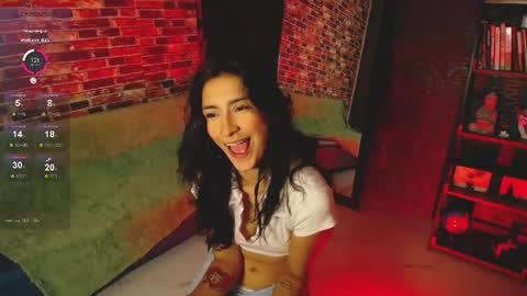 Snapshot of hera_069 chatting on 05/12/26, 01:58 Hello I am Valentina independent Colombian model I love sensuality and pleasure welcome online show from 05/12/26, 01:58