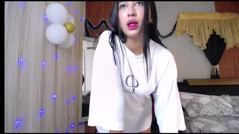 HERA online show from 12/22/25, 08:06