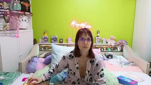 HeraLuna  online show from 04/03/26, 08:18