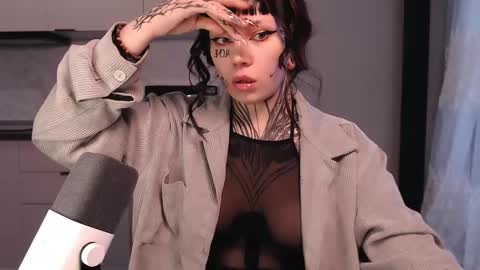 dirty Diana online show from 02/13/25, 02:42