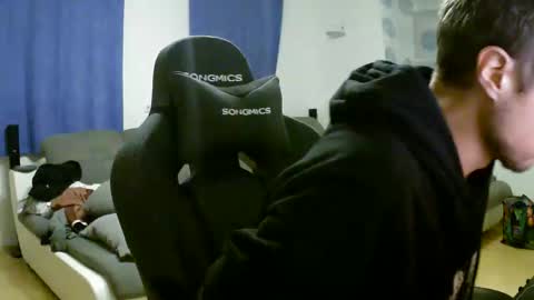 John Pearl online show from 11/04/25, 07:46