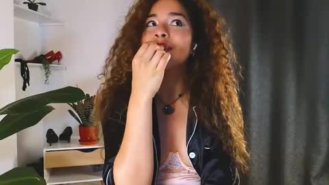 hercyqueen online show from 02/13/26, 01:45