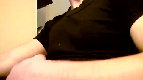 Snapshot of heretost chatting on 02/28/25, 12:09 mr D online show from 02/28/25, 12:09