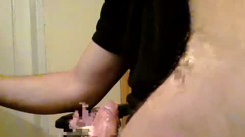 Snapshot of heretost chatting on 02/20/26, 11:32 mr D online show from 02/20/26, 11:32