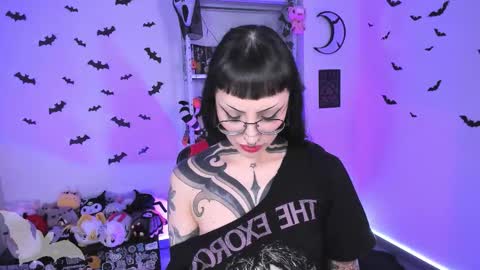  Marie  online show from 10/30/25, 02:35