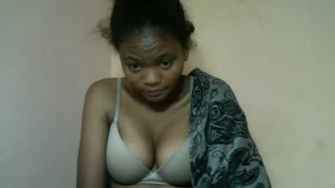 herisse01 online show from 05/15/26, 11:12