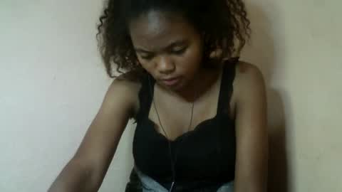 herisse01 online show from 05/19/26, 01:56