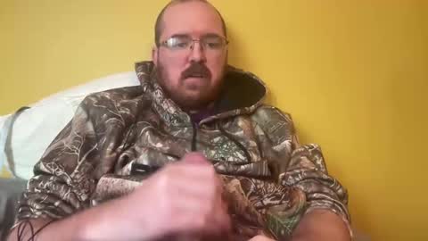 Snapshot of herkimer95 chatting on 12/21/24, 02:26 herkimer95 online show from 12/21/24, 02:26