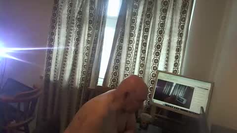 mature online show from 01/08/25, 10:04