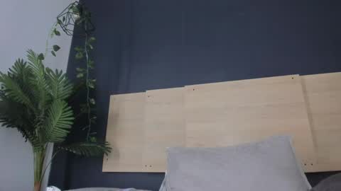 Snapshot of hermione_brown chatting on 04/28/26, 02:27 hermione_brown online show from 04/28/26, 02:27