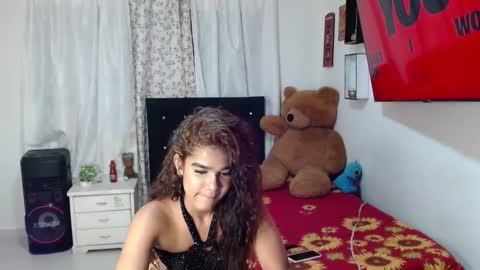 Alana online show from 09/19/25, 05:42
