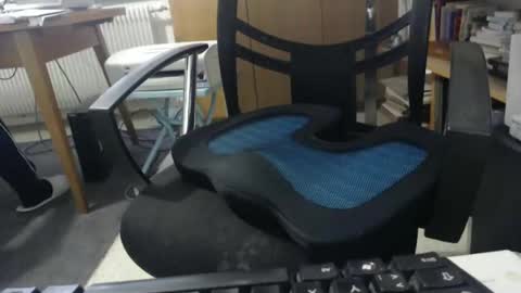 hero0111 online show from 02/06/25, 01:21