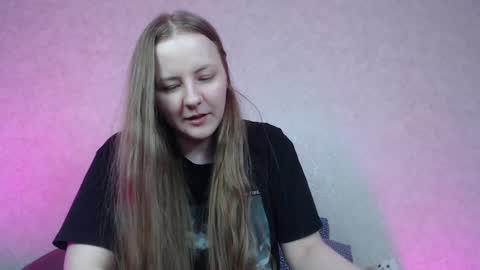 Snapshot of hesssa chatting on 01/29/25, 02:32 Hesssa Prime time The broadcasts start at 3am and 3 pm London time online show from 01/29/25, 02:32