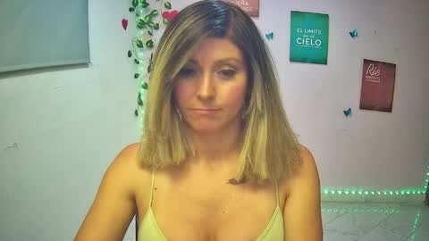 Hestesiaxx online show from 04/08/26, 01:38