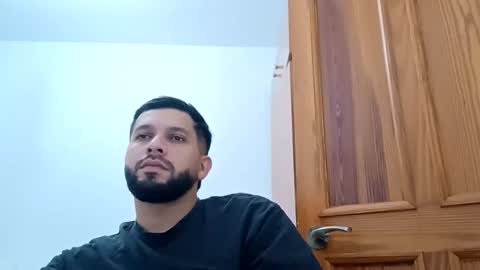 Snapshot of hetero_caliente89 chatting on 10/02/25, 06:48 hetero_caliente89 online show from 10/02/25, 06:48