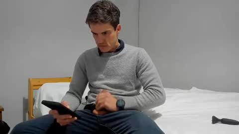 heterooli online show from 10/27/25, 06:45