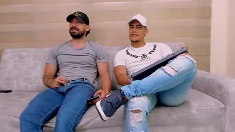 heteros men online show from 03/01/25, 04:33