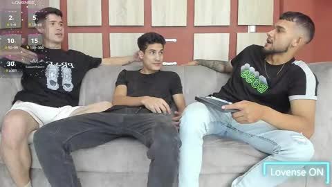 heteros men online show from 03/07/25, 01:31