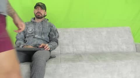 heteros men online show from 03/10/25, 01:32