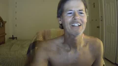 hewes1 online show from 02/13/26, 04:41