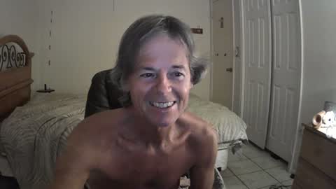 Snapshot of hewes1 chatting on 06/23/26, 08:01 hewes1 online show from 06/23/26, 08:01