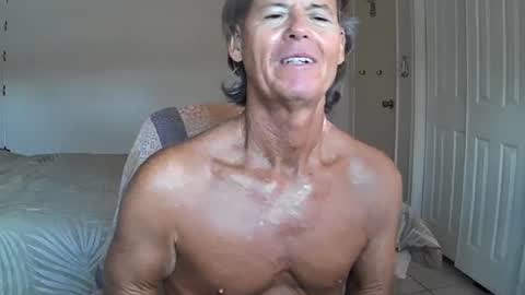 Snapshot of hewes1 chatting on 07/21/26, 11:23 hewes1 online show from 07/21/26, 11:23