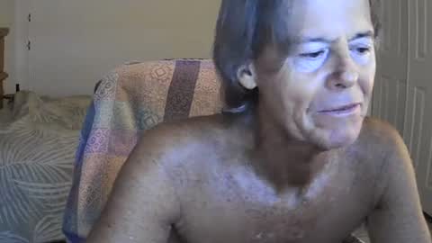 Snapshot of hewes1 chatting on 08/05/26, 11:13 hewes1 online show from 08/05/26, 11:13