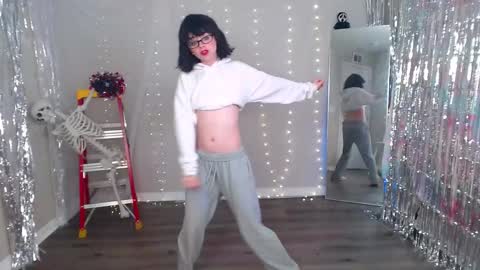 salem online show from 02/26/26, 12:42