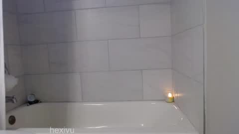 Snapshot of hexivu chatting on 04/11/26, 11:42 salem online show from 04/11/26, 11:42