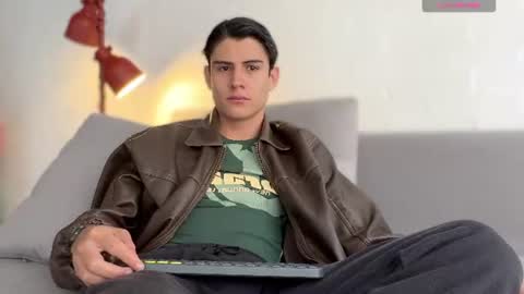 hey_cesard online show from 06/14/26, 05:37