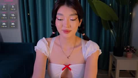 Audrey online show from 01/25/25, 03:20