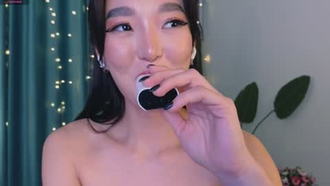 Audrey online show from 02/04/25, 05:55