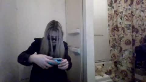 hey_mikky online show from 02/11/25, 08:48