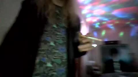 hey_mikky online show from 03/10/25, 11:42