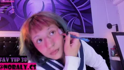 Snapshot of hey_noraly chatting on 05/22/26, 03:02 Noraly online show from 05/22/26, 03:02