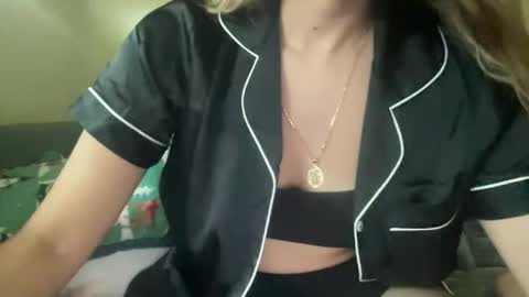 Blue  online show from 11/14/25, 09:02